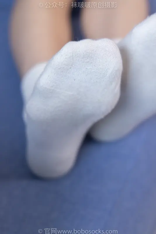 [BoBoSocks袜啵啵] NO.217 小沫-高跟鞋、皮鞋、短肉丝、自然穿脏白棉袜（花絮版） - BoBoSocks袜啵啵